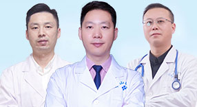 專業(yè)男科醫(yī)師團(tuán)隊(duì)